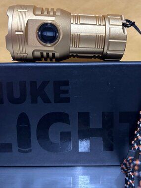 Nuke Light, 3100+ lumen, Gold - New